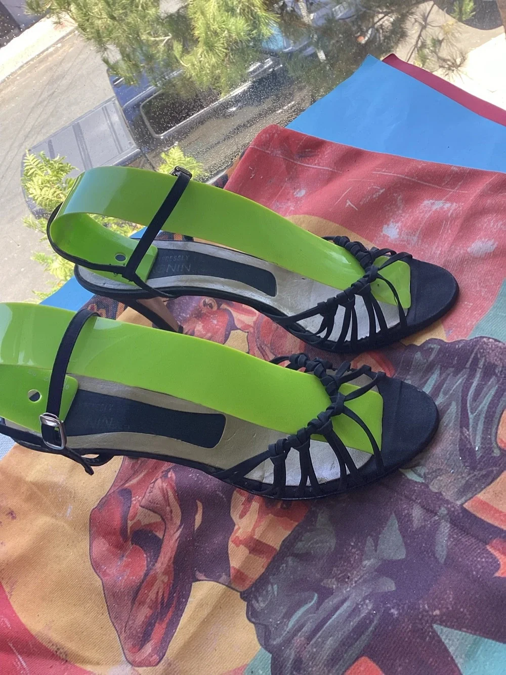 Vintage I.Magnin  strapped heel